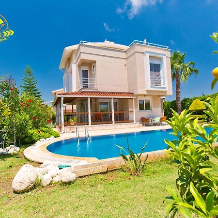 Paradise Town Villa Art Белек Екстериор снимка